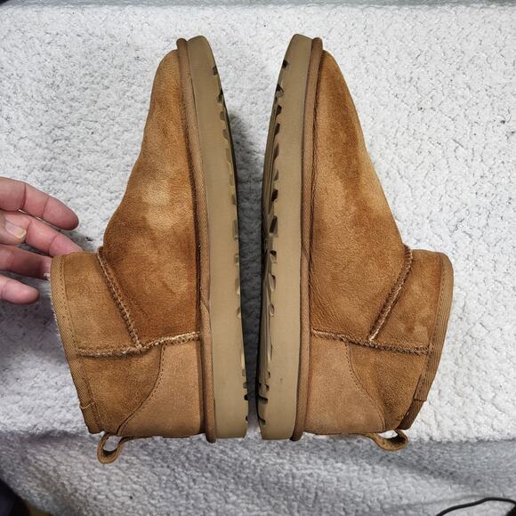 UGG Women's Classic Ultra Mini chestnut size women's bootie size 9 - Picture 3 of 6